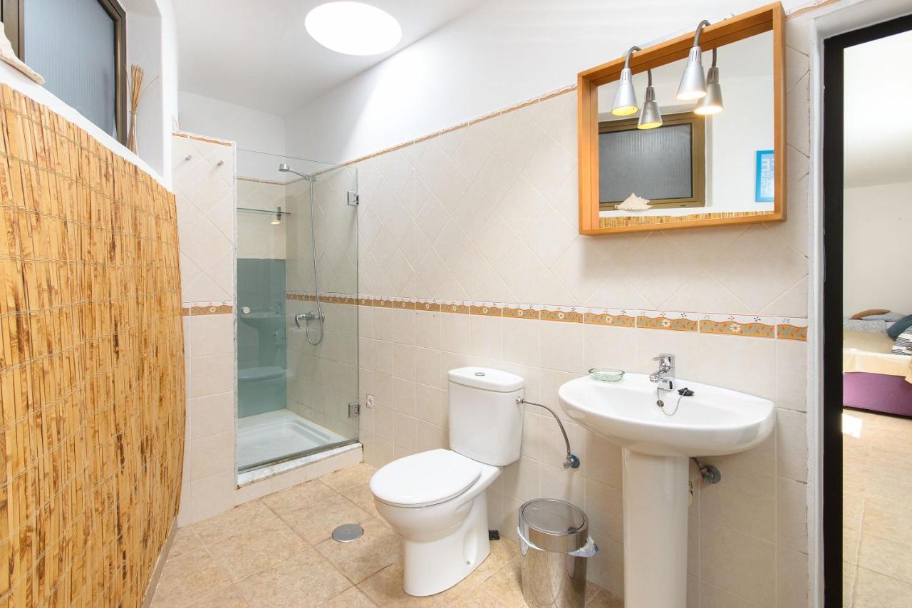 Famara Beach Apt Экстерьер фото